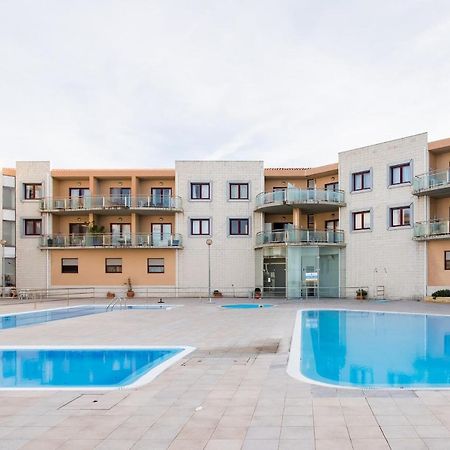 Beach House Ericeira Bagian luar foto