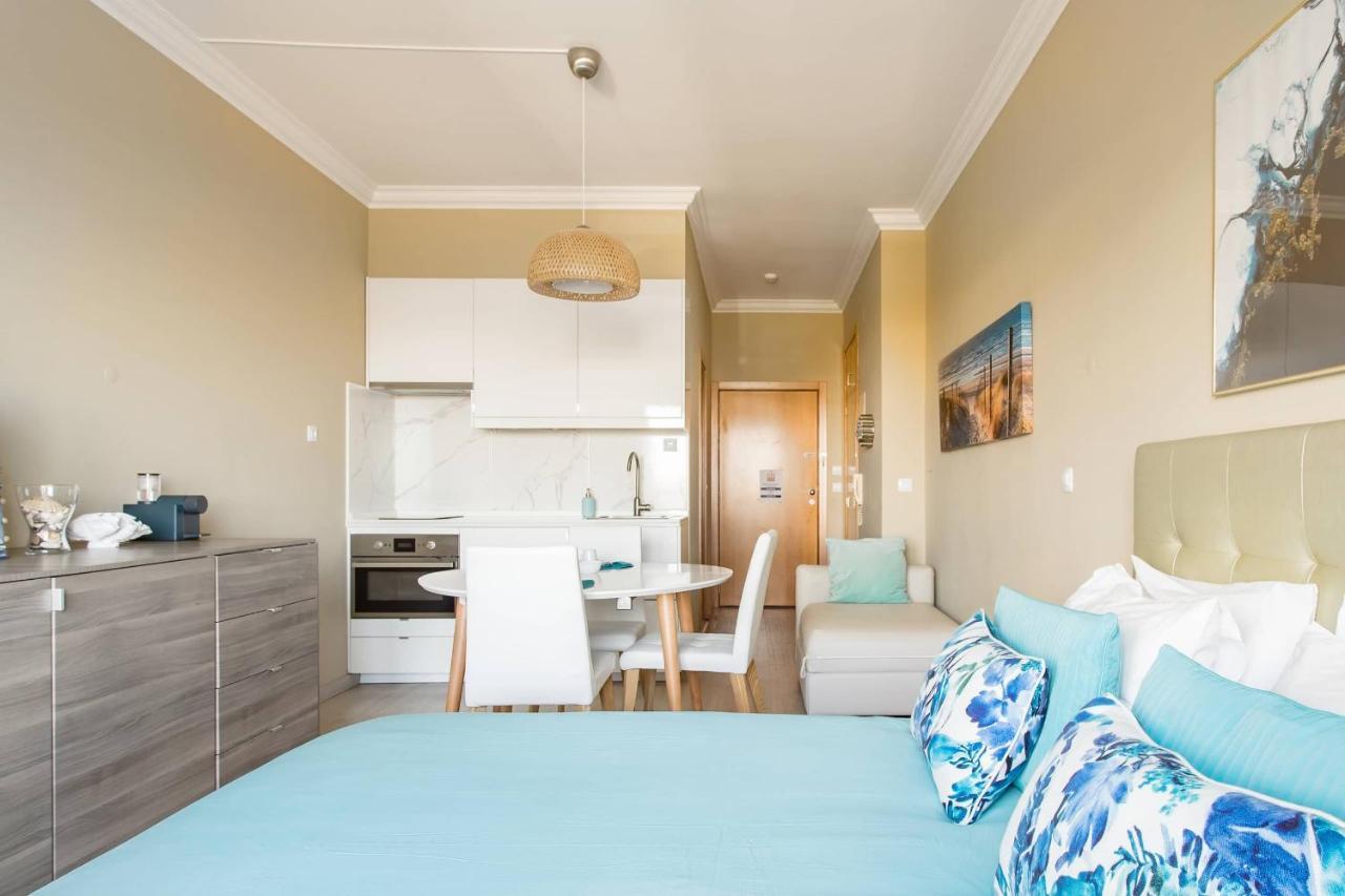 Beach House Ericeira Bagian luar foto