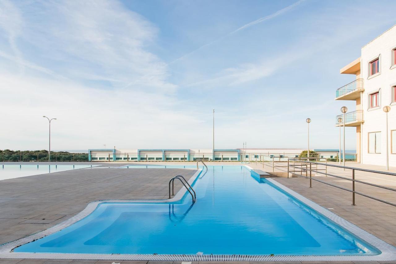 Beach House Ericeira Bagian luar foto
